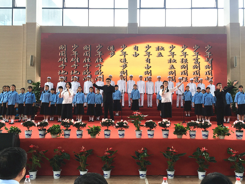 诵经典 传文明 助脱贫——各地奏响推普周“三重奏”